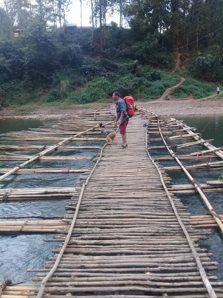 3 Days Nong Khiaw 100 Waterfall Trek, Homestay, Kayaking Tour